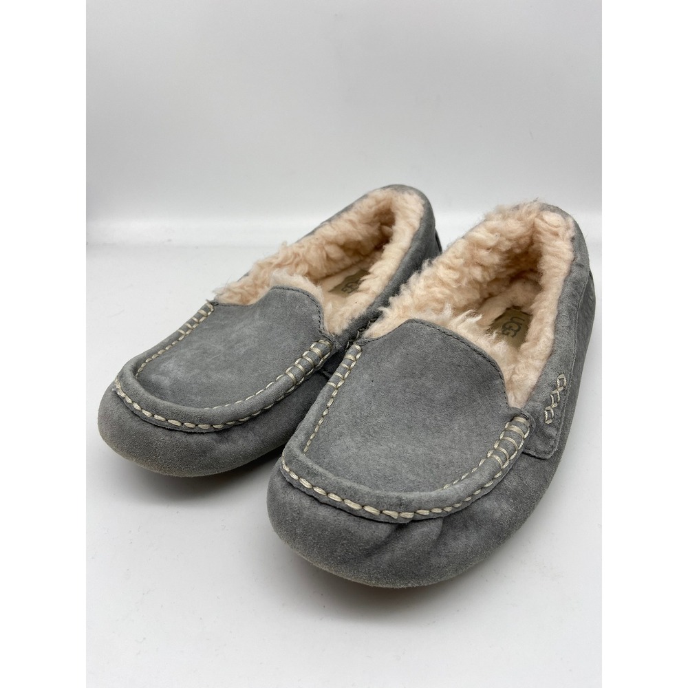 UGG Ansley Moccasin Slippers Womens‎ 8 Grey Suede Sheepskin Lined Loafers 3312
